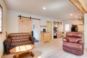 Bearskin Lake Cabin Fish, Boat and Relax!