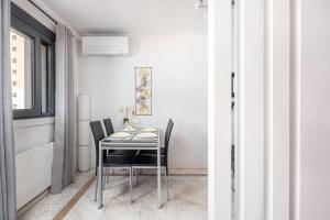 Lisbon Relax Pool Apartment - Free Parking Garage