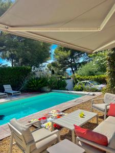 Villa de charme avec piscine à proximité des plages