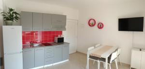 Apartments Oaza Regi