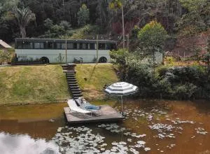 Hosperdagem no Ônibus Off White em Santa Teresa no Circuito Caravaggio - Tabocas