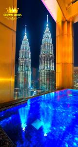 Crown Suites Tropicana KLCC by Almohit