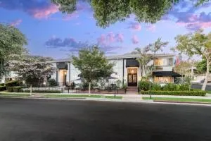 فندق ويلشاير كريست - Parklabrea