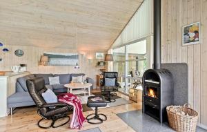 Awesome Home In Ry With Wifi