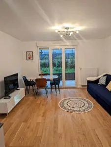 Charmant T2 tout neuf avec Parking - 布雷西尔