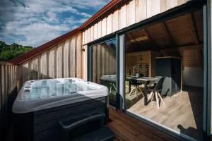 Sivkin oddih z Jacuzzi & Savna - Zgornja Kungota