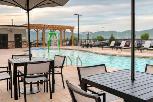 Staybridge Suites Pigeon Forge - Smoky Mtns by IHG