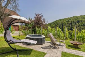Luxury Vineyard Retreat Matej - Happy Rentals 