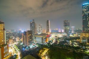 2BR at central city view Thamrin residence Netflix
