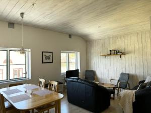 Cozy and bright 3-bedroom APT in Visby