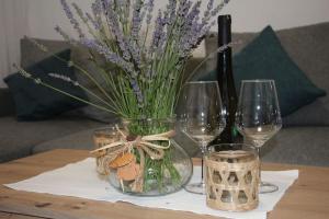 Apartman M&A&M Karlobag 2 minute away from beach