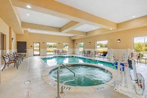 Best Western Plus Burleson Inn & Suites