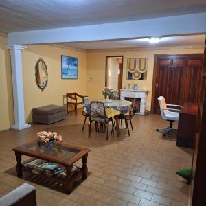 AMPLIO DEPARTAMENTO temporario