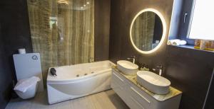 Villa Palace Al Nera