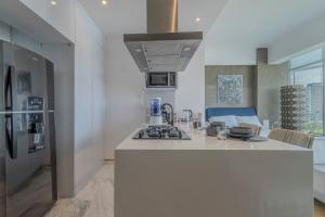 New Loft in front of the Cibeles roundabout