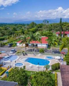 Hotel Campestre La Aldea Cabaña Pijao - 普韦布洛保