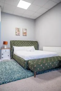 Bessemer Rooms - Longley