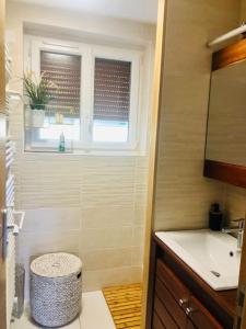 Appartements Appartement T 3 proche Gare : photos des chambres