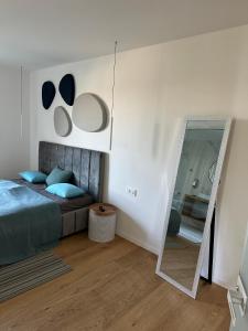 Apartments by the sea Banjol, Rab - 19752