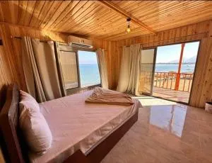 Mermaid camp - Wāsiţ