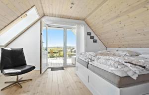 Gorgeous Home In Øster Assels With Wifi