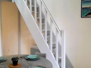 Villa Patio 4 Couchages, Plage à Pied, Surf Spot, Wifi, Parking, Capbreton - FR-1-239-1078