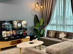 Jk DeLOFTS Amazing City View 12Pax 4BedR 3BathR 2Carparks - Kampong Tabuan