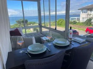 Albemarle on the Beach - Narrabeen