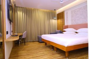 Hotel Surguru