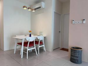 Jk DeLOFTS 06 6Pax 200Mbps 2BedR 1BathR 1Carpark