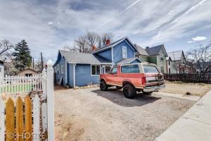 *H NEW!* 1 BR Downtown Townhome, Newly Renovated!