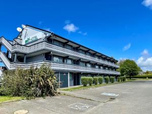 Hotels BRIT HOTEL Confort MORLAIX : photos des chambres