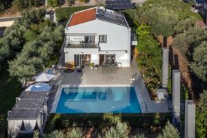 Sunlight Breeze Villa