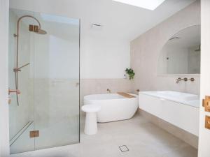 Luxury Home in the Vale