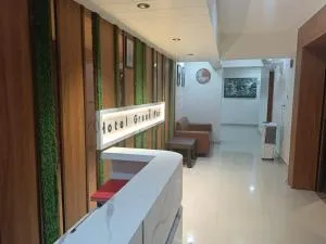 Hotel Green Park - Sector 11 - Uwārsad