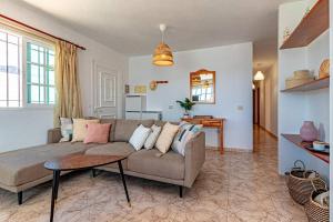 Sunny Arena Sol Apt by Dream Homes Tenerife