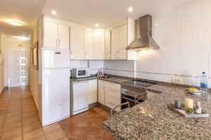 Seaside Escape 2bed by Dream Homes Tenerife