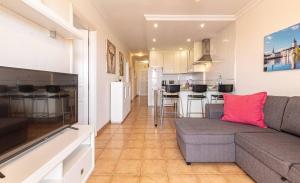 Seaside Escape 2bed by Dream Homes Tenerife