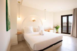 Reina Victoria El Mercado