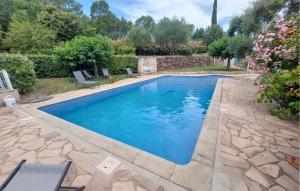 Maisons de vacances Lovely Home In Lorgues With Wifi : photos des chambres