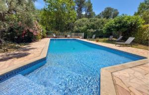 Maisons de vacances Lovely Home In Lorgues With Wifi : photos des chambres