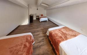 Maisons de vacances Lovely Home In Lorgues With Wifi : photos des chambres