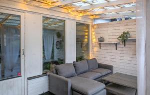 Awesome Home In Tomelilla With Wifi