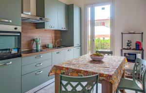 Amazing Home In Castellammare Del Golf