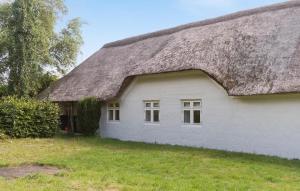 Nice Home In Janderup Vestj With Sauna