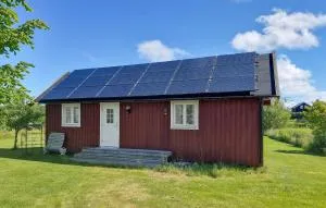 Gorgeous Home In Ellös With Wifi - Grundsund