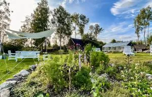 2 Bedroom Gorgeous Home In Hallaryd - Hallaryd