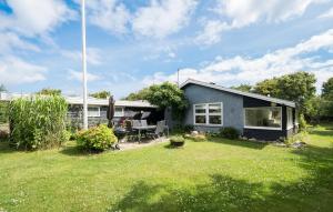 4 Bedroom Amazing Home In Martofte