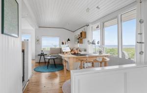 2 Bedroom Awesome Home In Otterup