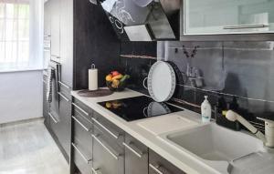 Lovely Home In Lubniewice With Wifi